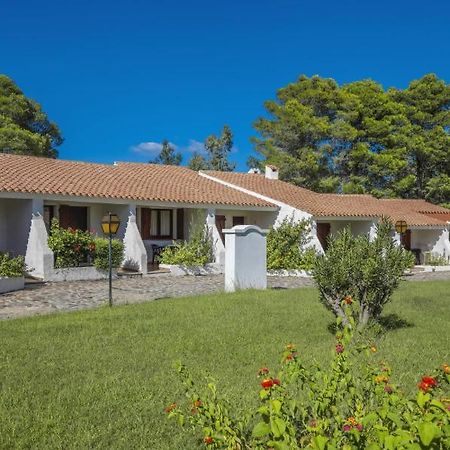 Hotel Nicolaus Club Li Cucutti Agrustos Exteriér fotografie
