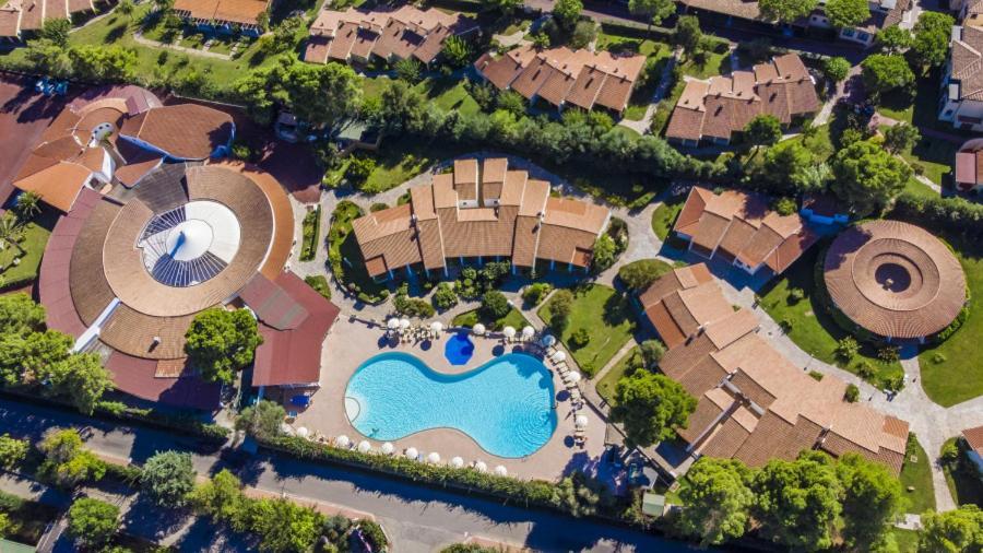 Hotel Nicolaus Club Li Cucutti Agrustos Exteriér fotografie